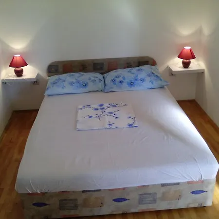 Karla Apartamento